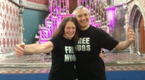 Free Hugs from Global Hugs Ambassadors at Manchester Om Yoga Show